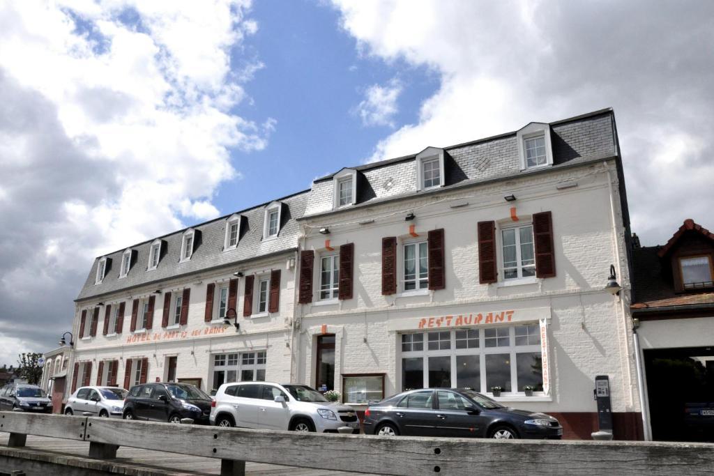 Hotel Du Port Et Des Bains Saint-Valéry-sur-Somme Kültér fotó