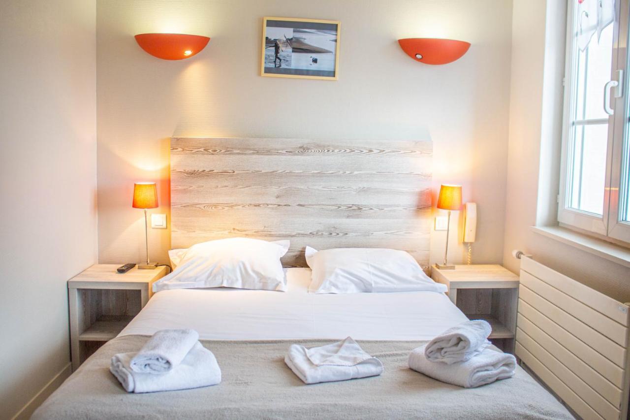 Hotel Du Port Et Des Bains Saint-Valéry-sur-Somme Kültér fotó